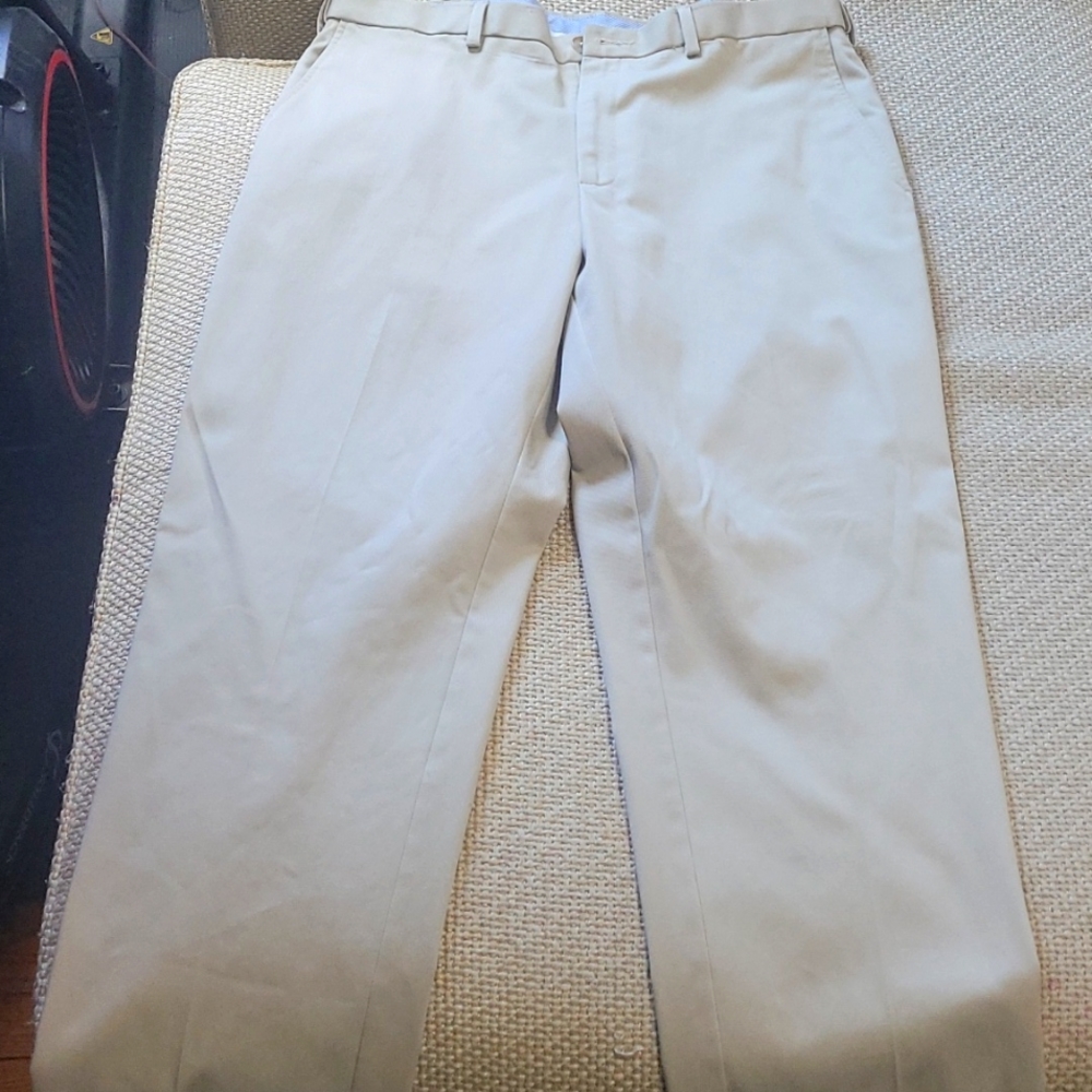 Haggar Chino khakis epic flex